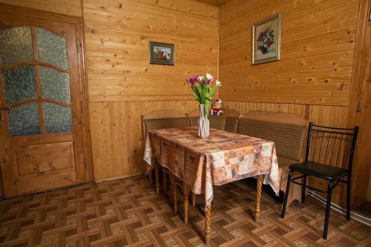 "Анастасія" ยาเรมชา ภายนอก รูปภาพ